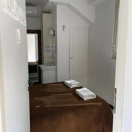 Daroda Guest House Napoli-2